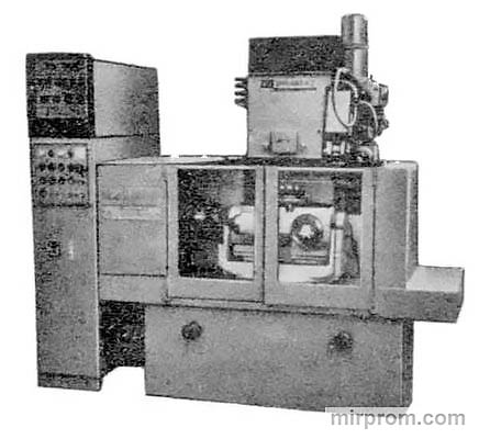 Полуавтомат заточный для зуборезных головок 3М666ВФ2