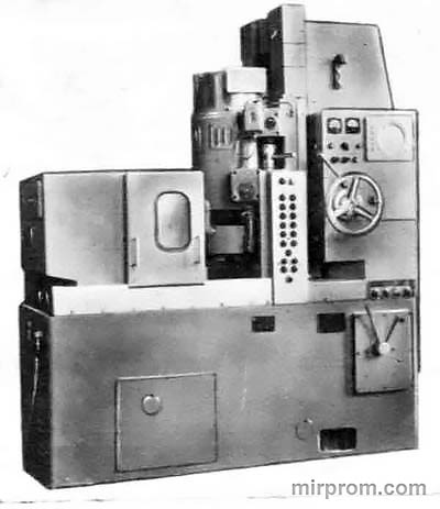 Полуавтомат плоскошлифовальный с вертикальным шпинделем 3П754Л