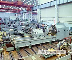 Станок зубофрезерный горизонтальный для цилиндрических колес с ЧПУ