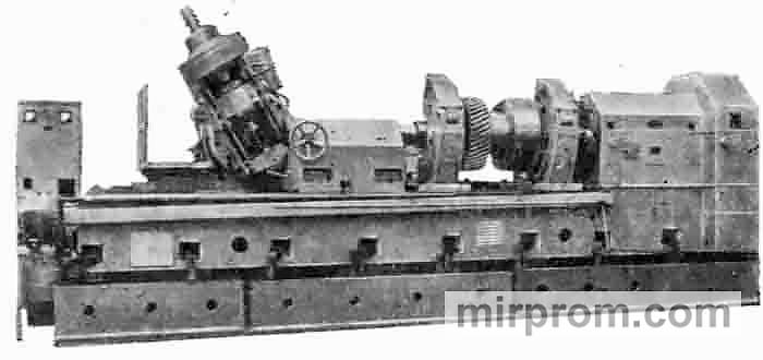 Полуавтомат зубофрезерный горизонтальный для цилиндрических колес 5В373П