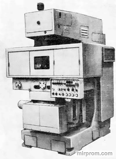 Полуавтомат зубошевинговальный с горизонтальной осью изделия 5702В
