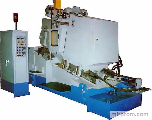 Полуавтомат зуборезный для конических колес с круговыми зубьями 5С272Е