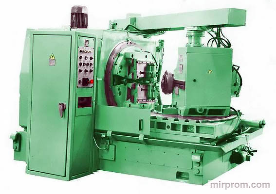 Полуавтомат зубострогальный для конических колес с прямыми зубъями 5С276П