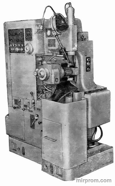 Полуавтомат зубофрезерный вертикальный повышенной точности 5К301П