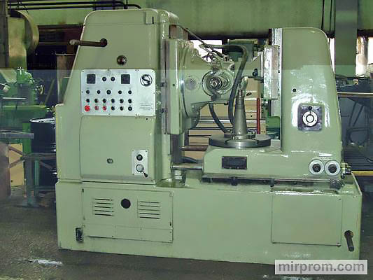 Станок зубофрезерный вертикальный для цилиндрических колес 5К324А