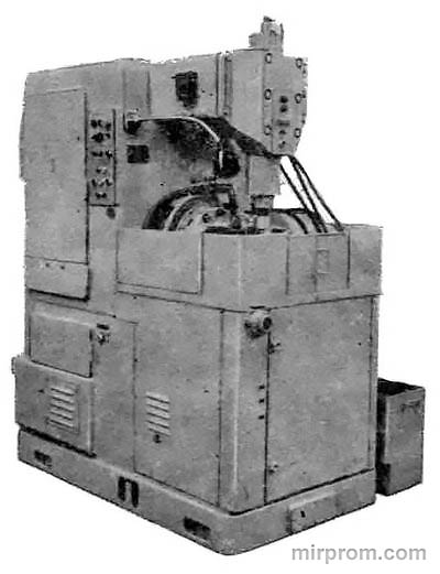 Полуавтомат зубофрезерный вертикальный для цилиндрических колес 5В312