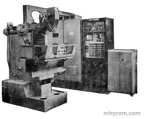 Станок широкоуниверсальный фрезерный 6А76П