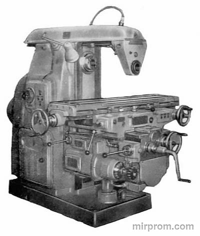 Станок горизонтальный консольно-фрезерный 6М82Г