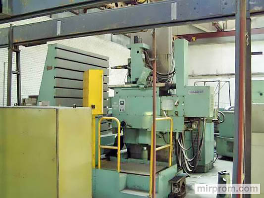 Станок горизонтальный копировально-фрезерный 6Б443Г