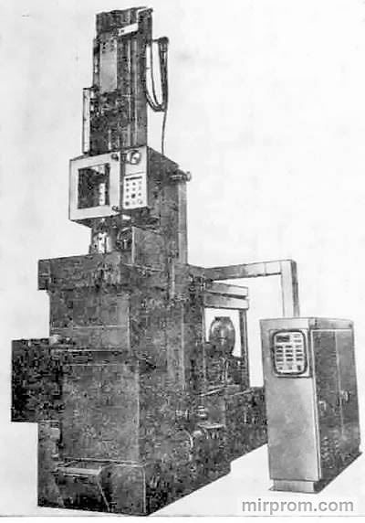 Полуавтомат протяжной вертикальный для внутреннего протягивания