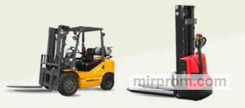 Сравнение вилочного погрузчика и ножничного подъемника на складе