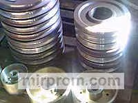 Шкив механической передачи станков и механизмов.