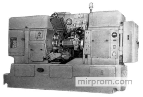 Автомат токарный четырехшпиндельный горизонтальный патронный 1А240П-4