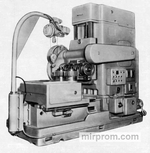 Полуавтомат зубофрезерный скоростной Е3-60