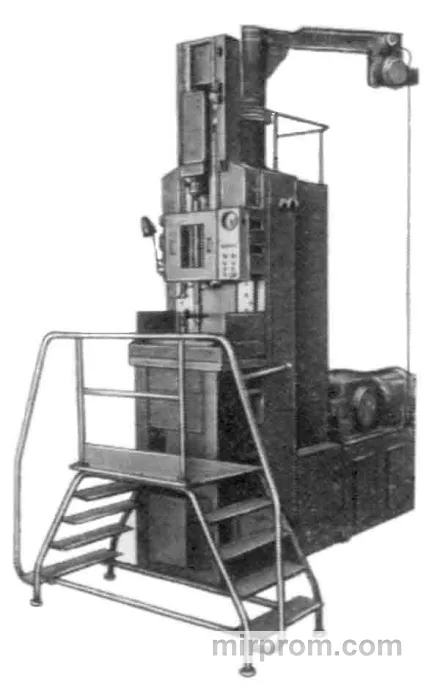 Полуавтомат протяжной вертикальный для внутреннего протягивания 7Б66-1