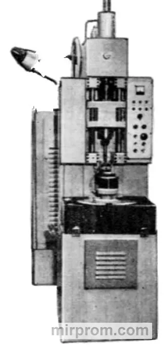 Полуавтомат хонинговальный вертикальный одношпиндельный 3Е820М