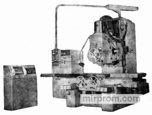 Станок вертикально-фрезерный с крестовым столом 65А80Ф4-11