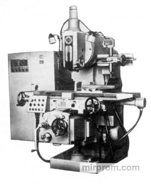 Станок вертикальный консольно-фрезерный с копировальным устройством 6Р12К