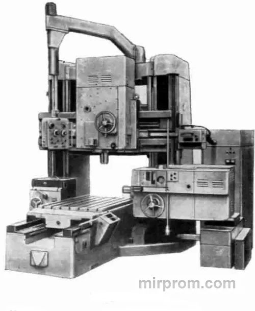 Станок координатно-расточный 2В460