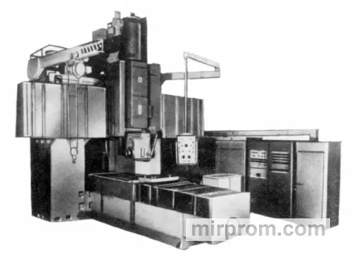 Станок продольно-фрезерно-расточный двухстоечный с ЧПУ 6М610Ф3-1