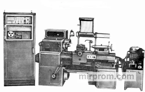 Станок токарный патронно-центровой с ЧПУ 1А616Ф3