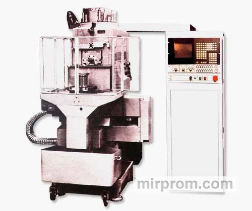 Станок фрезерный горизонтальный с ЧПУ МС12-250М1-6